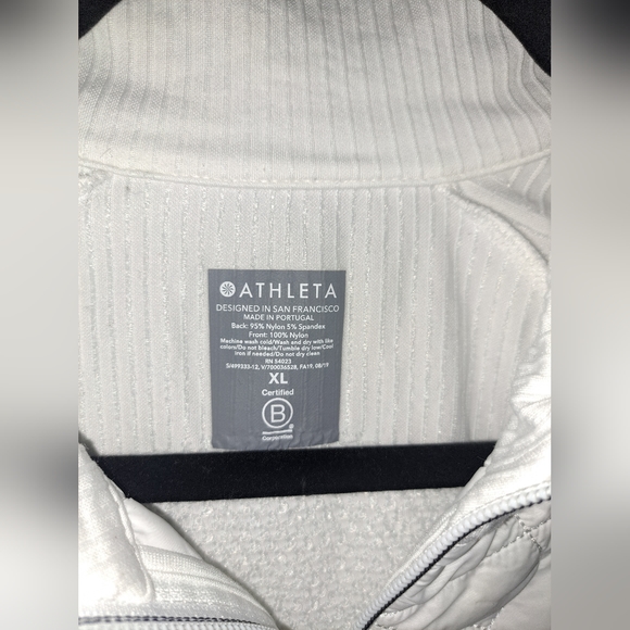 Athleta Flurry Force Insulated PrimaLoft Jacket, White Size XL - Picture 6 of 8